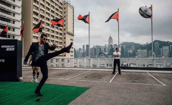 Chris Hemsworth rugby