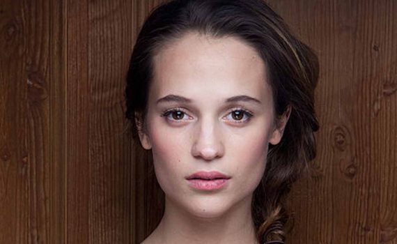 Alicia Vikander Lara Croft