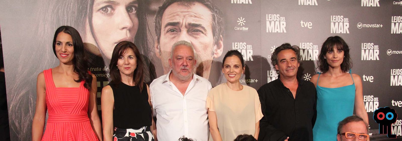 lejos del mar premiere