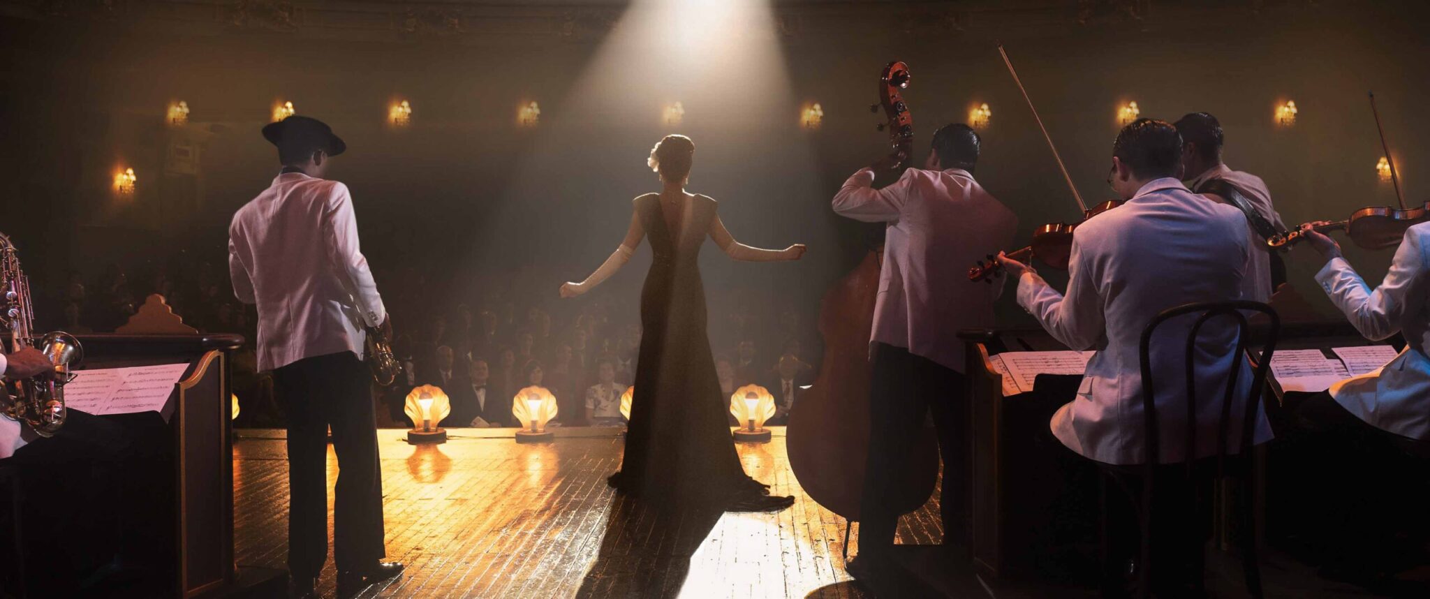 Adra Day como Billie Holiday