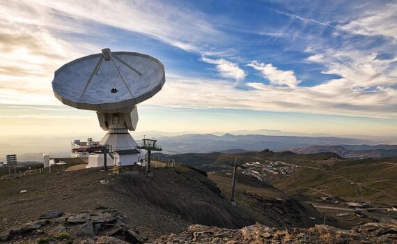 Más Allá de las Estrellas. Fotografiando un Agujero Negro
