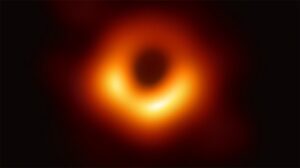 Más Allá de las Estrellas. Fotografiando un Agujero Negro