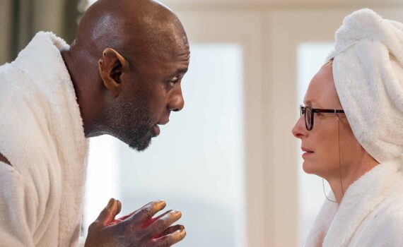 Tres mil años esperándote