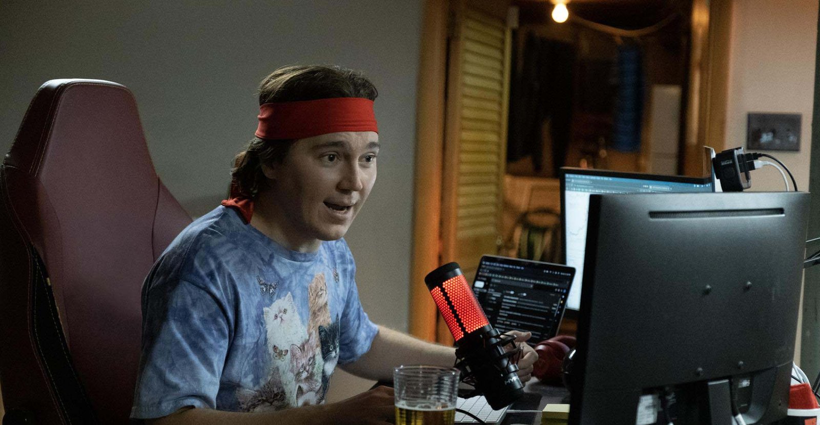 gamestop golpe a wall street paul dano