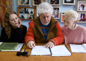 almodóvar, swinton y moore