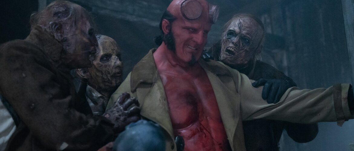 Hellboy el hombre torcido