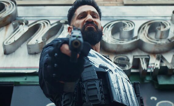 The Punisher One Last Kill Frank Castle apuntando con una pistola