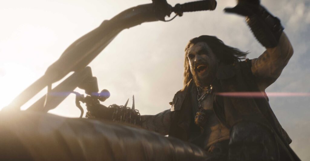Supergirl Lobo Jason Momoa
