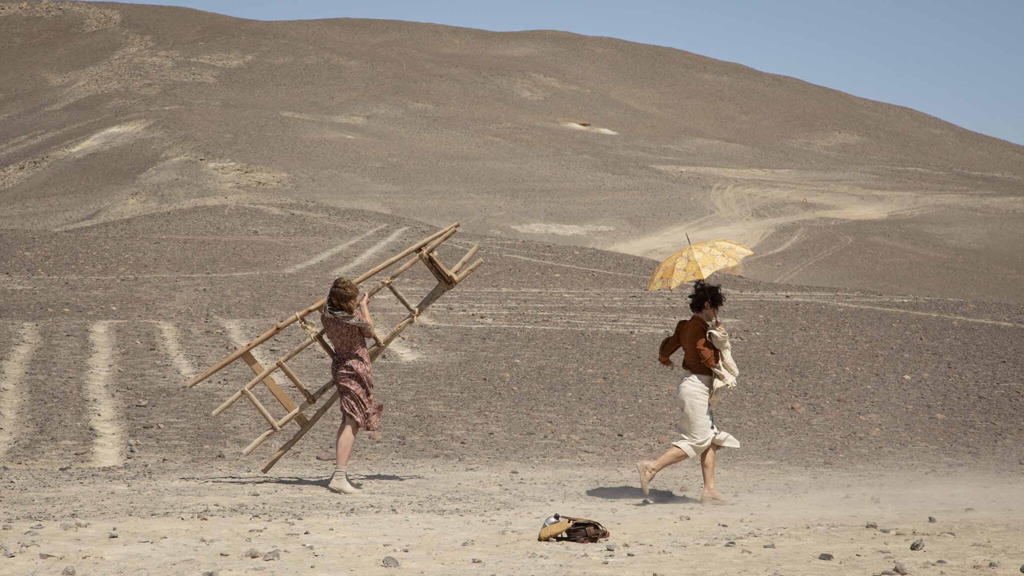 lady nazca mujeres desierto lineas nazca