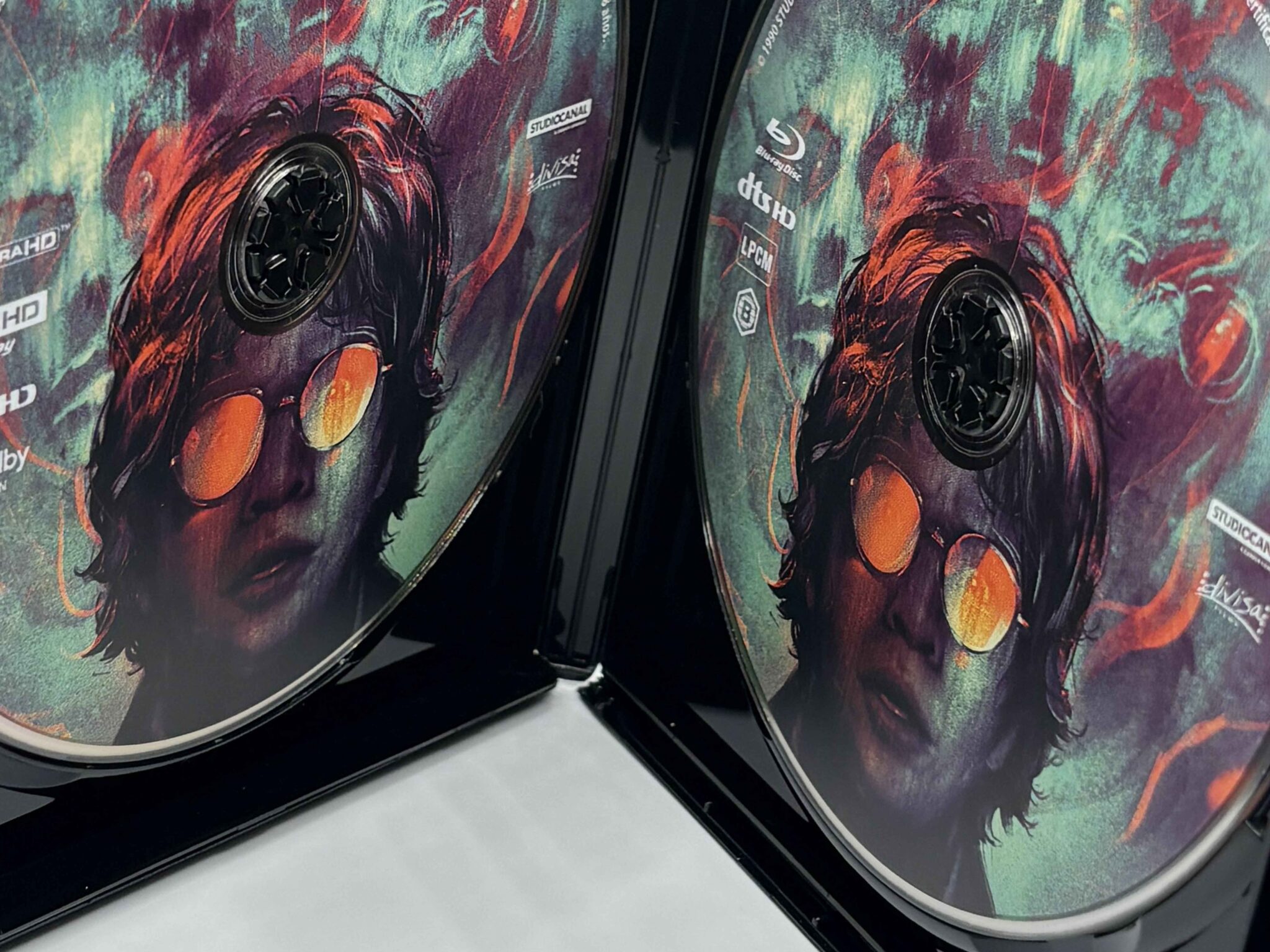 Interior del blu-ray de La escalera de Jacob