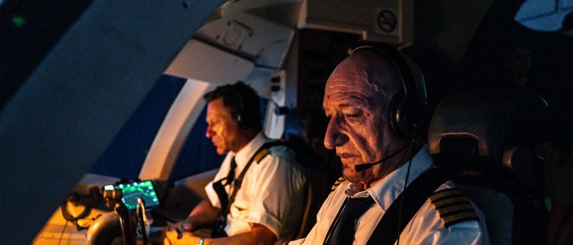 En mar abierto Ben Kingsley, Aaron Eckhart
