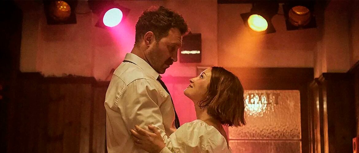 the fox Jai Courtney y Emily Browning