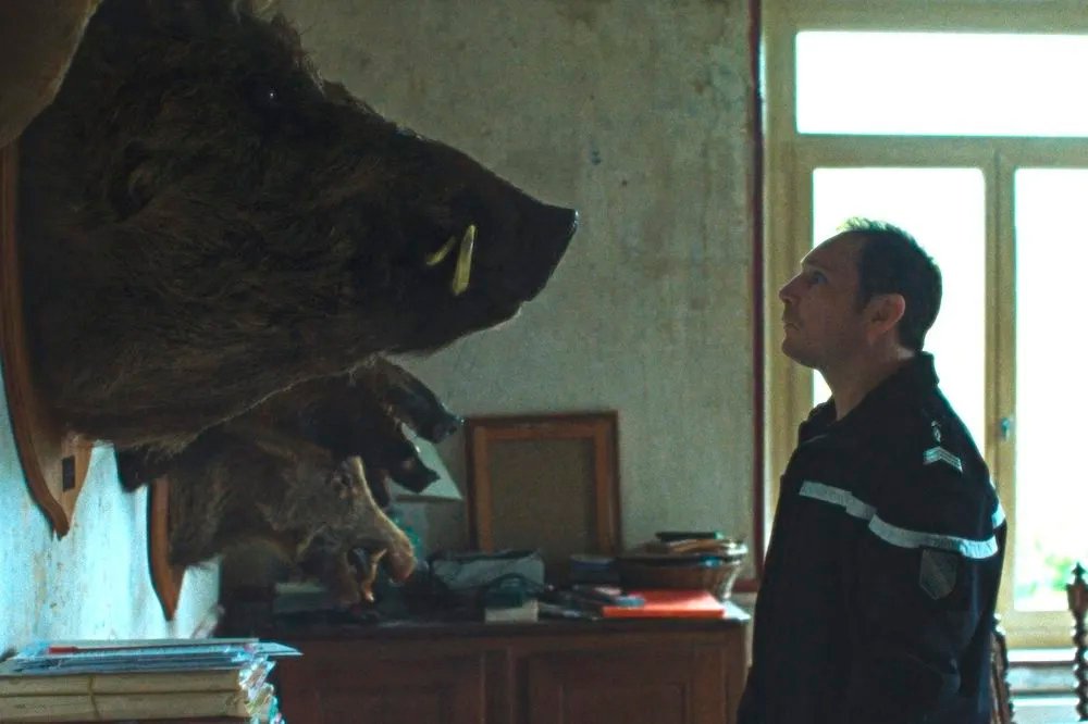 too many beasts Alexis Manenti